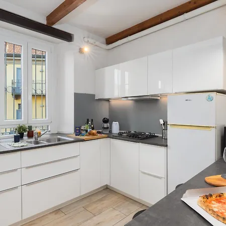 Bocconi - Naba - Student's Flat & Smart Working Appartement